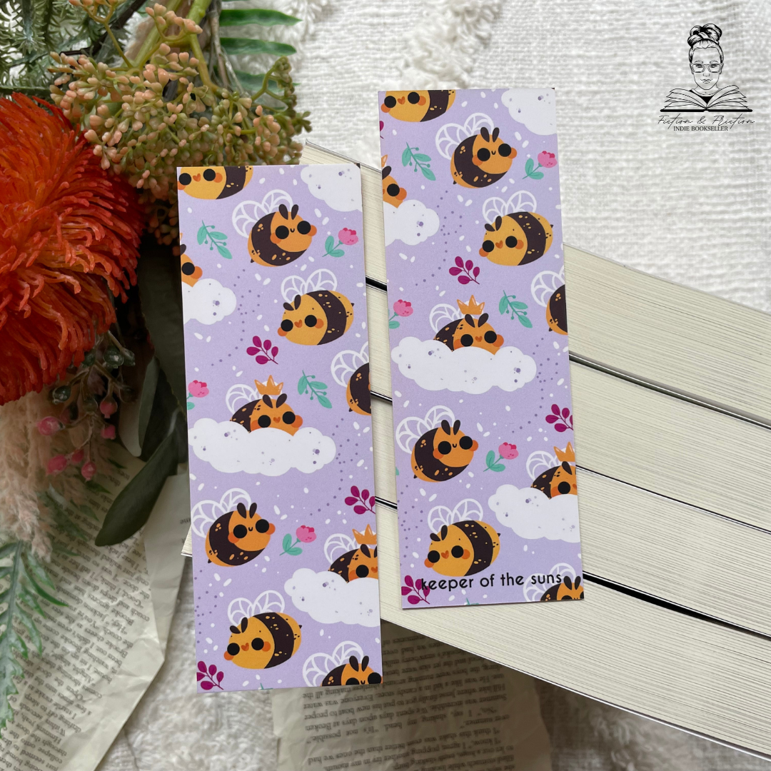 Buzzing Bee Bookmark | 400gsm Silky Smooth Velvet-Finish Bookmark