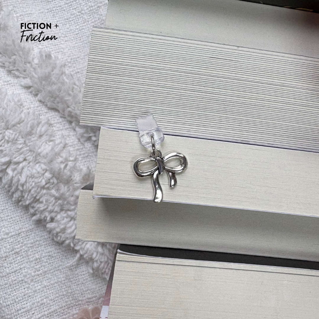 Bow Dust Plug Charm | Lightning