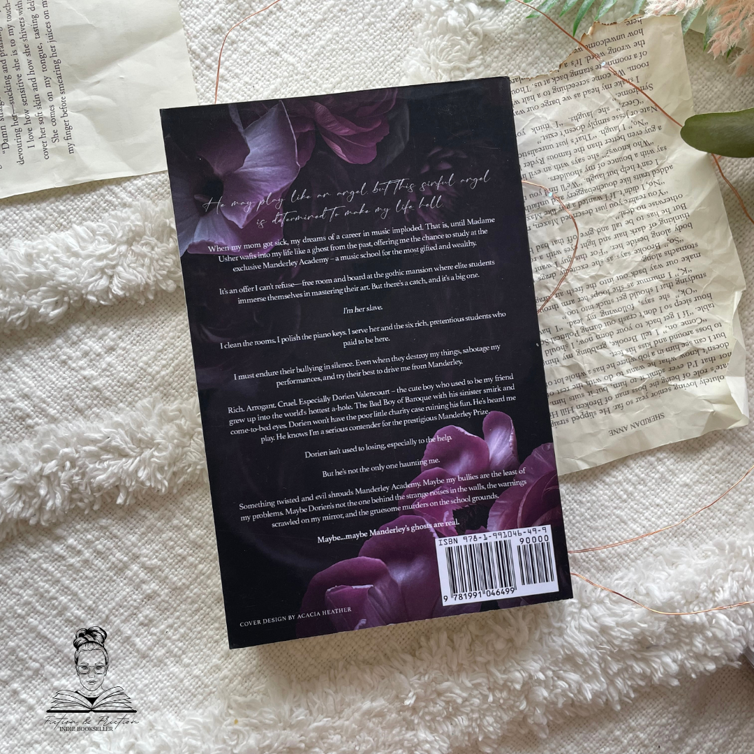 Ghosted: Luxe Edition by Steffanie Holmes