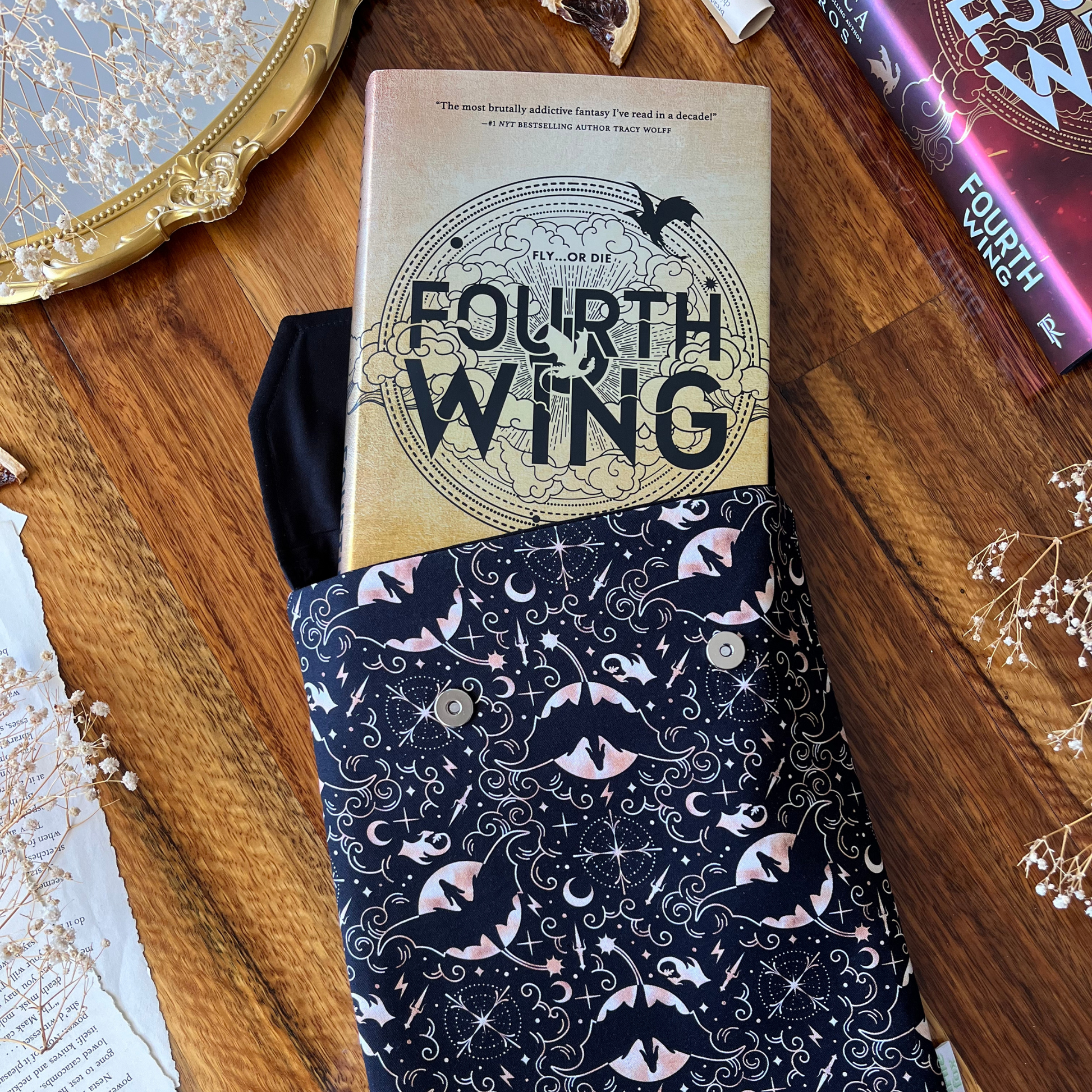 Charlie and Fox Book Sleeve - Fourth Wing - Rebecca Yarros