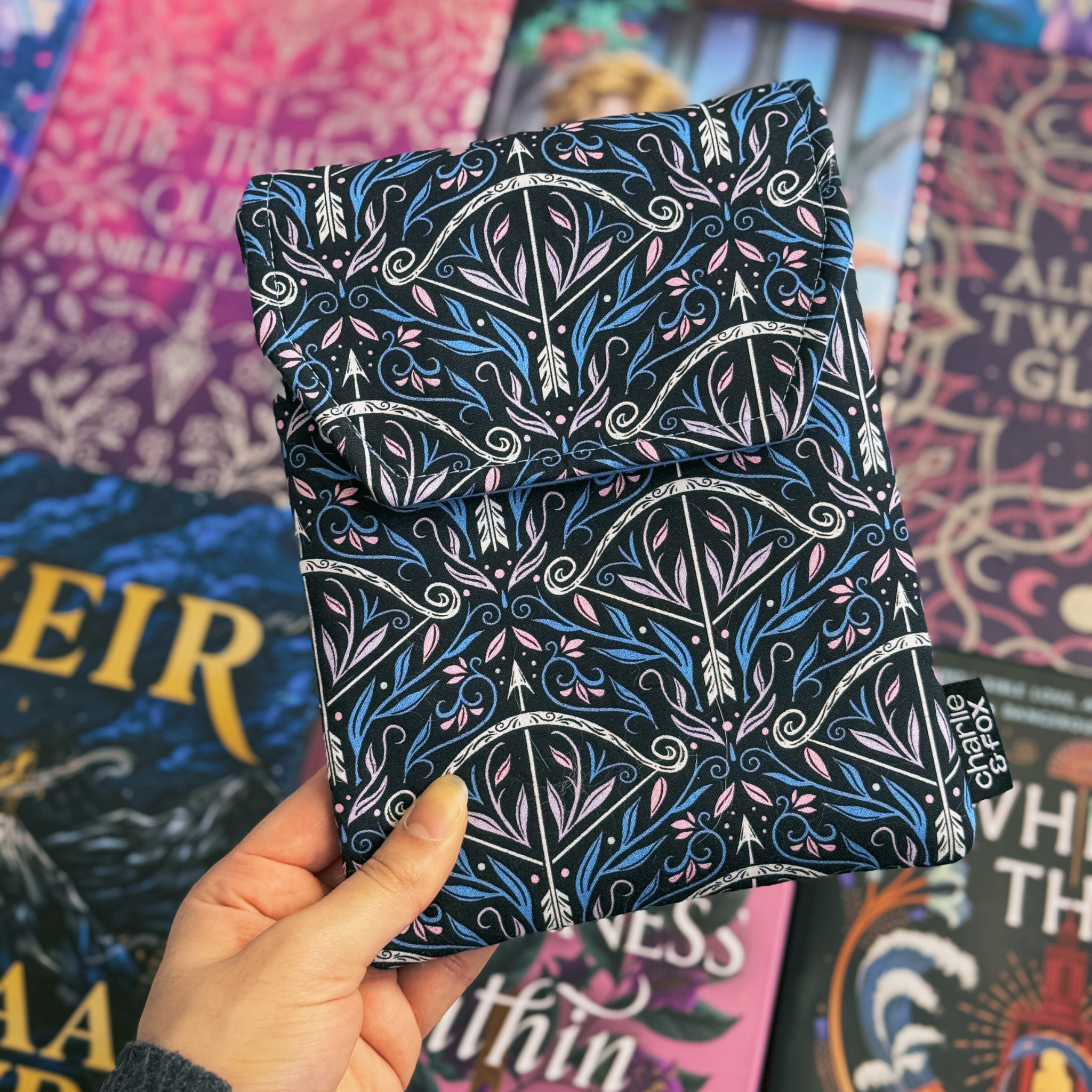 Charlie and Fox E-Reader Sleeve - Huntress