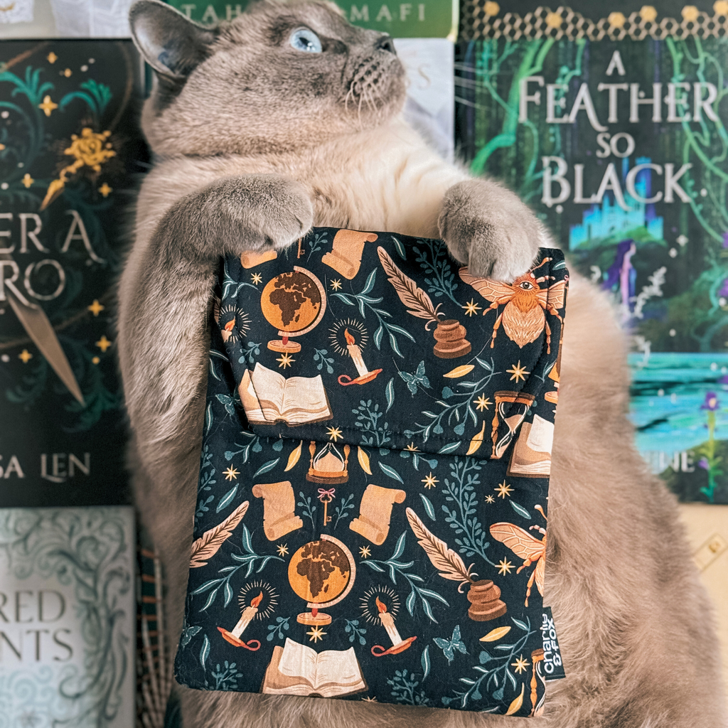 Charlie and Fox E-Reader Sleeve - Into the Archives