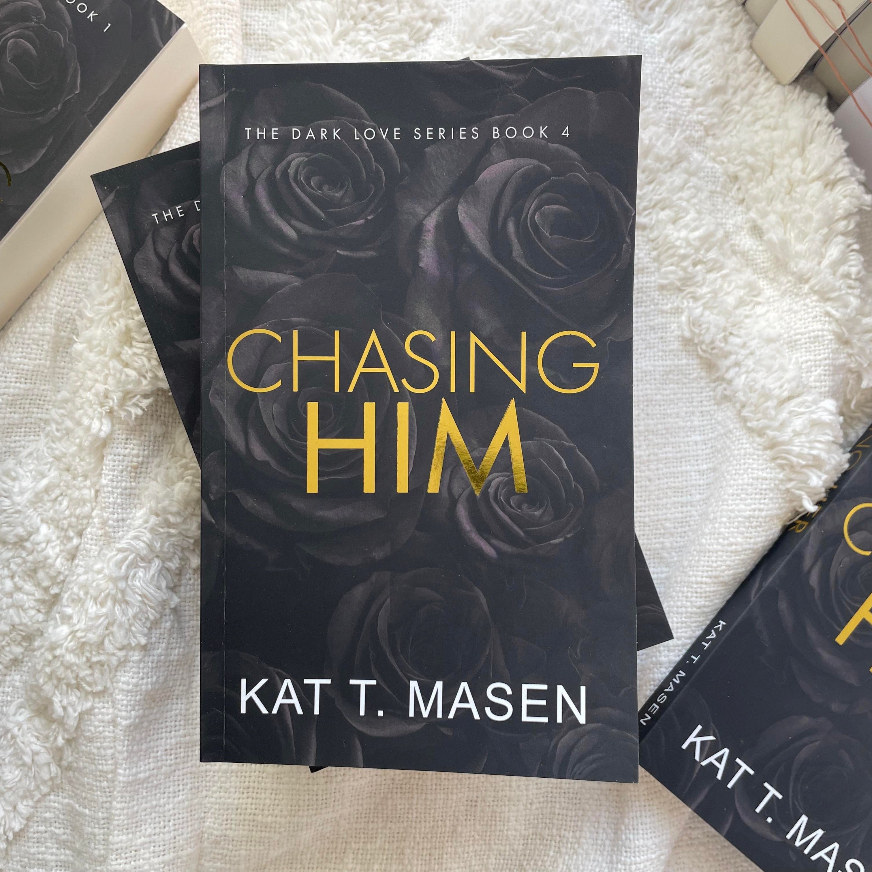 Scratch & Dent | Dark Love: Discreet by Kat T. Masen