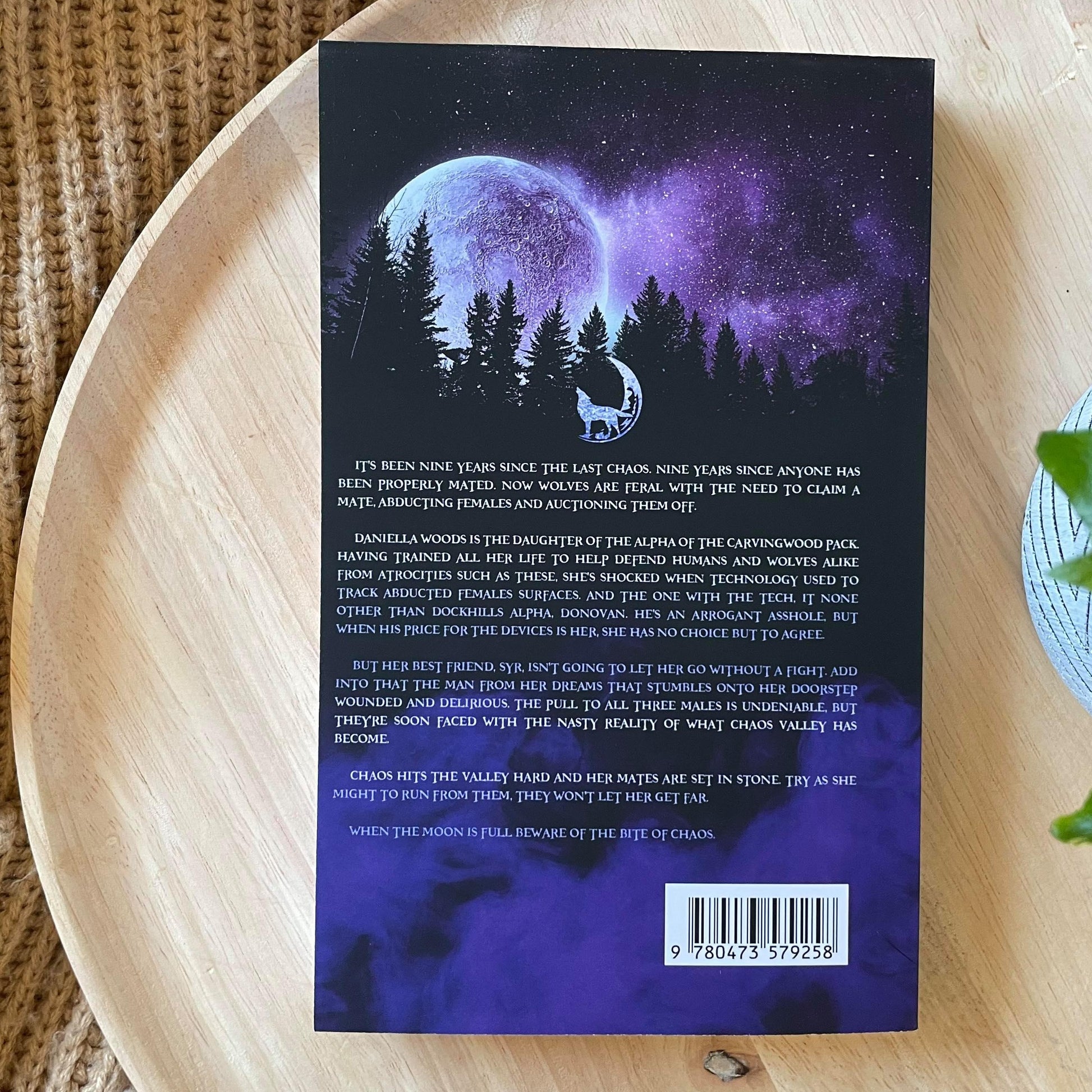 Chaos Bitten by Raven Woodward