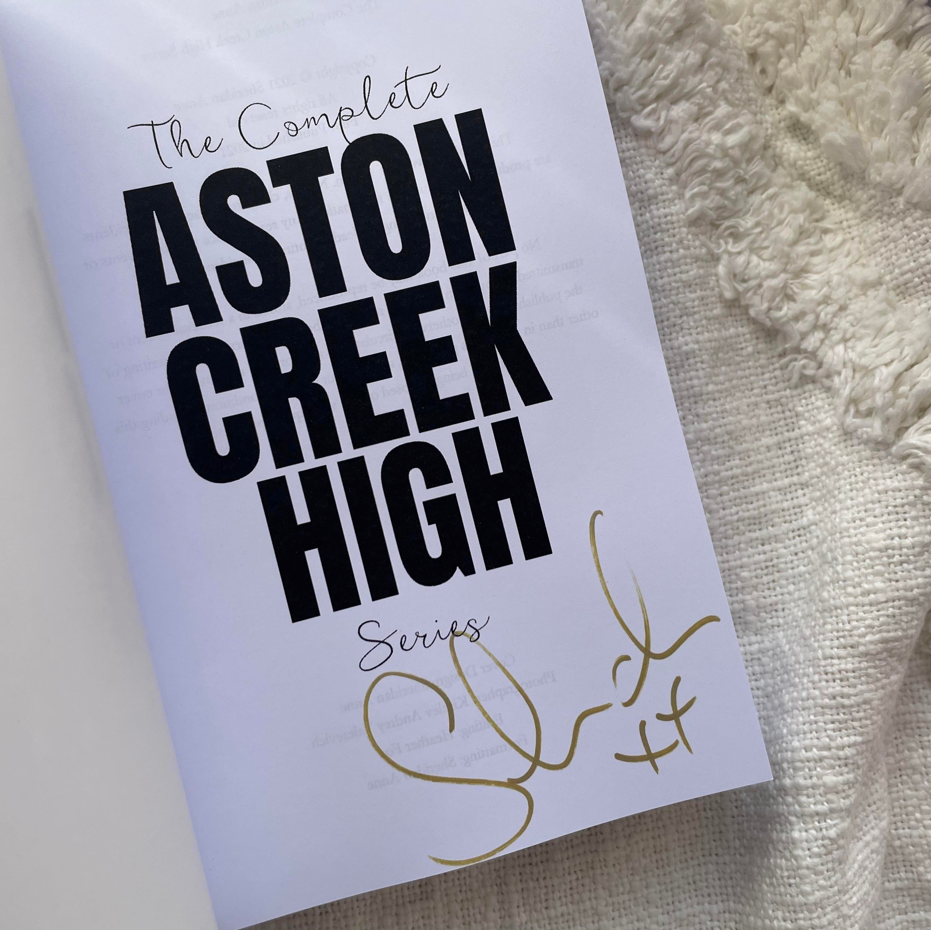 Aston Creek High: Foil Omnibus by Sheridan Anne