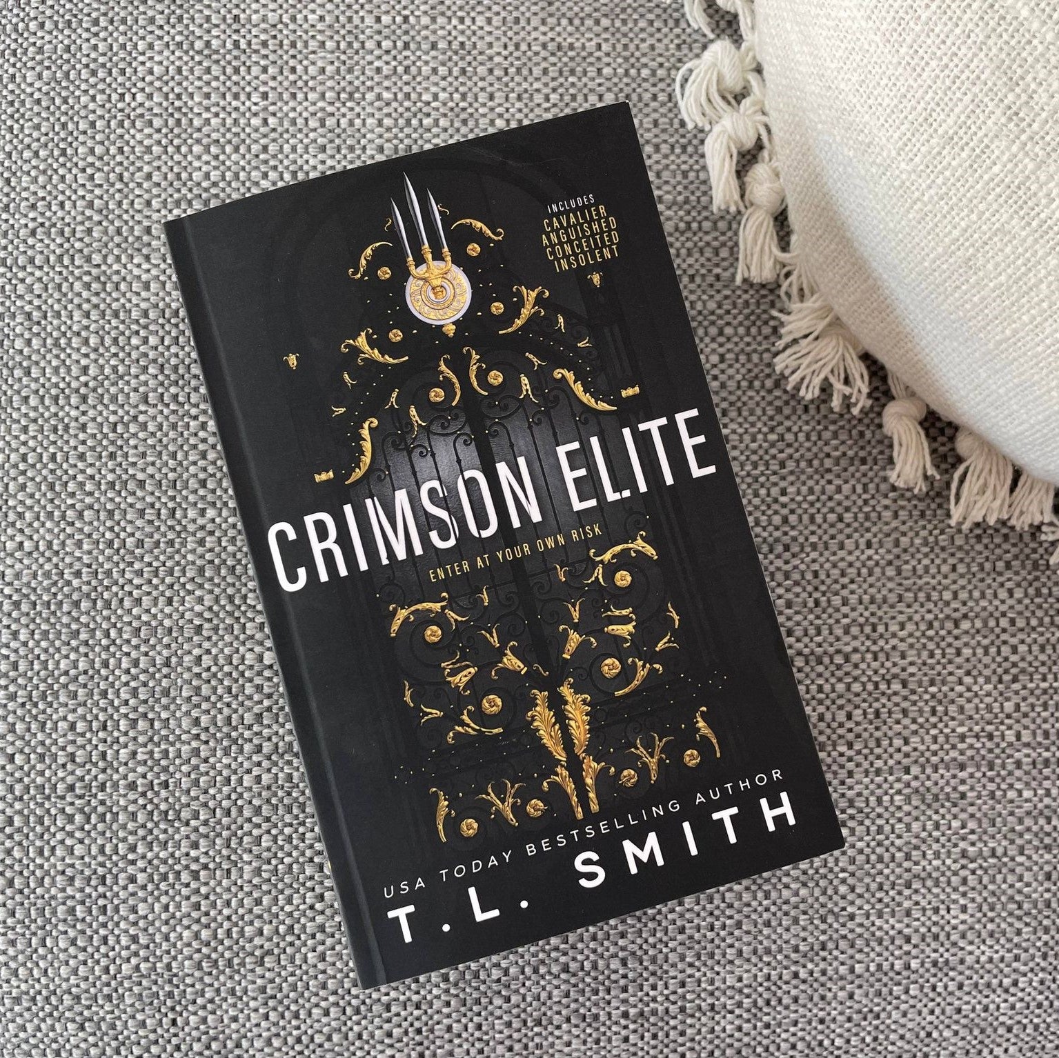 Crismson Elite by T.L. Smith