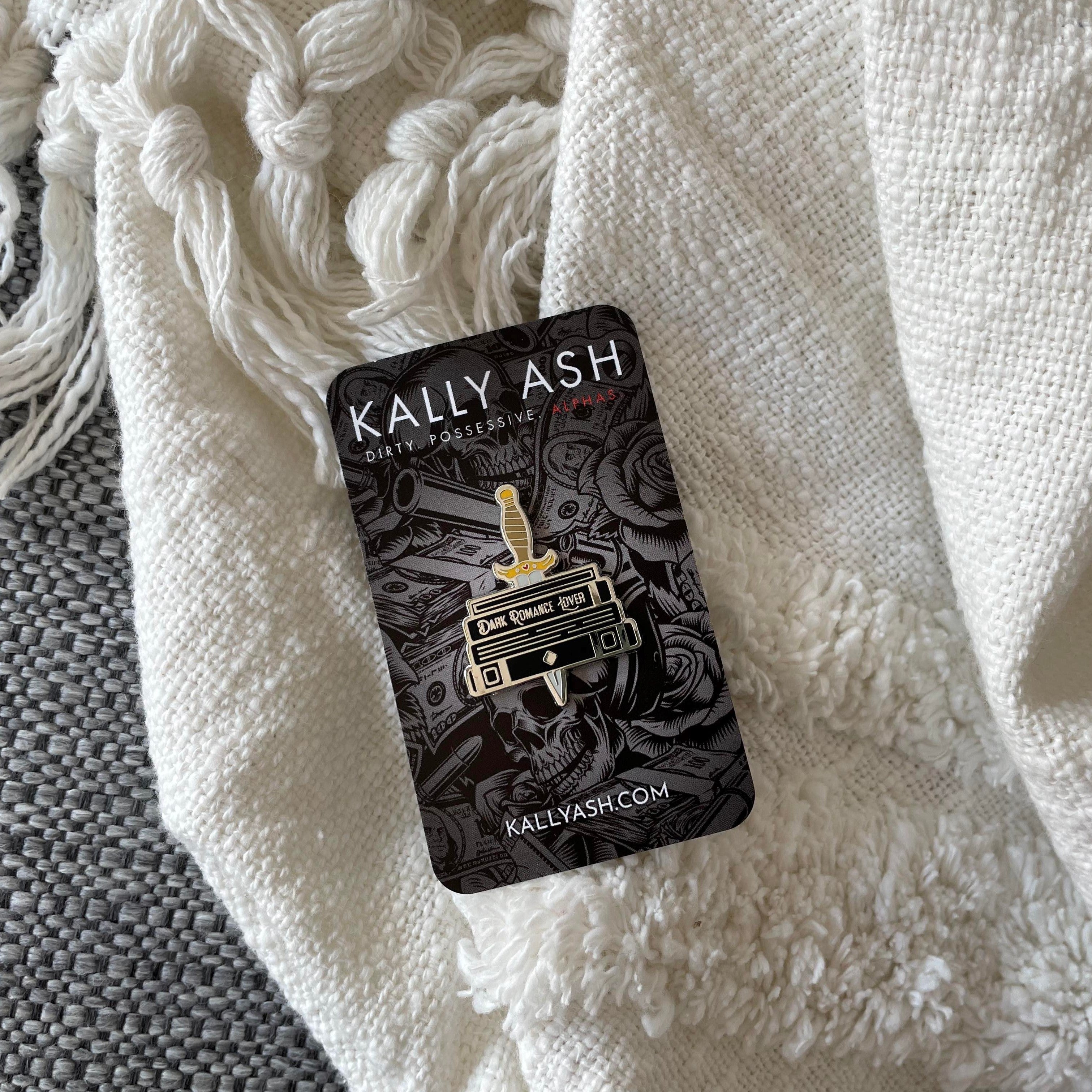 Dark Romance Lover Pin
